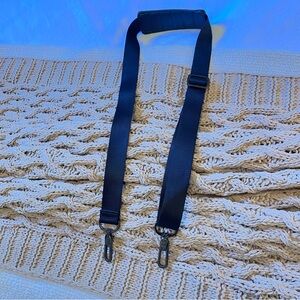 lululemon Black Adjustable Shoulder Strap